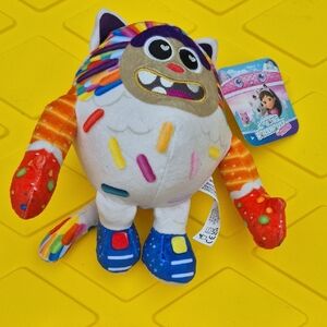 NEW---Kids Plush Sprinkle Monster Toy - Multicolor